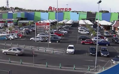 Lar compra un centro comercial en Toledo y 22 locales ocupados por Eroski por 110 millones