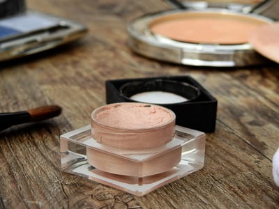 opening and closing hours image