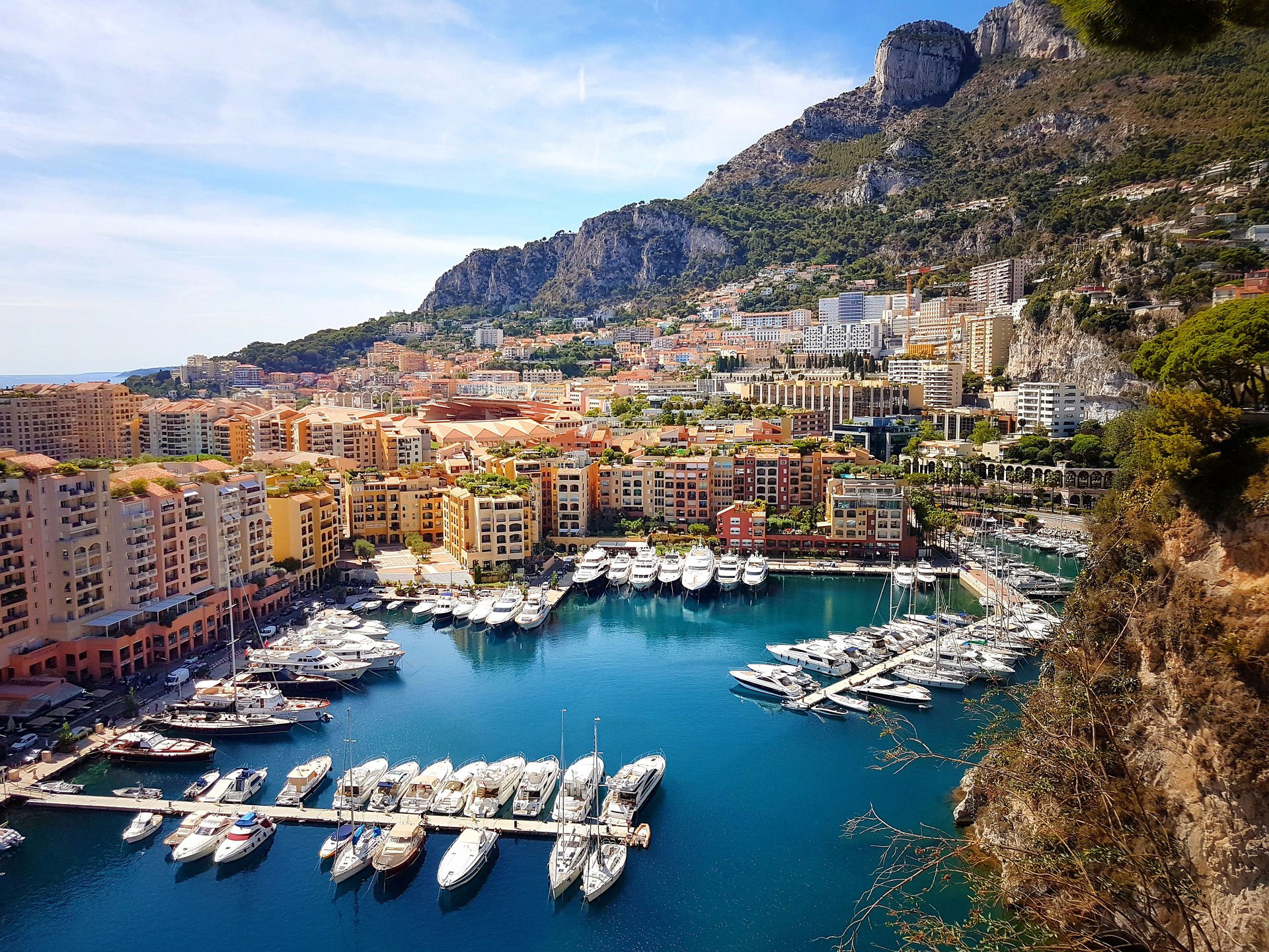 Luxury Weekend in Monaco: The Ultimate Experience with an Escort