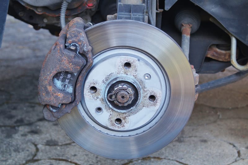 HOW CAR BRAKES WORK AND HOW TO TELL WHEN THEY GO BAD visual data 4