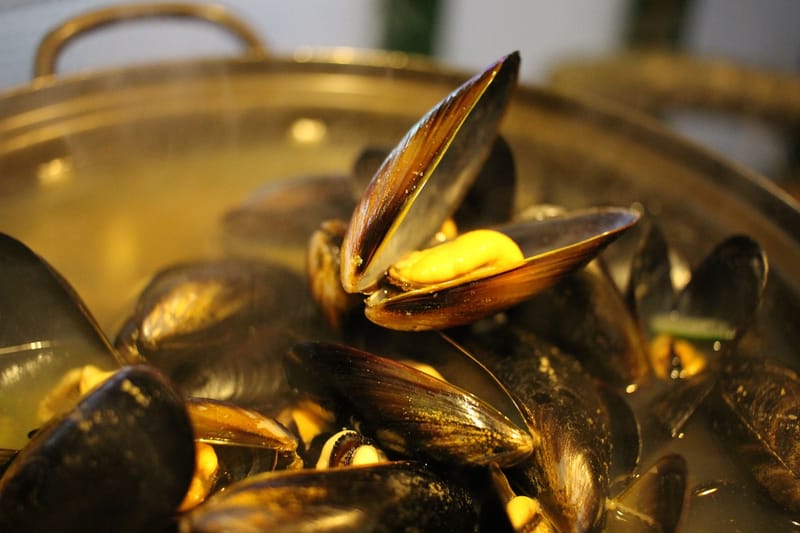 Μύδια Αχνιστά/Steamed Mussels
