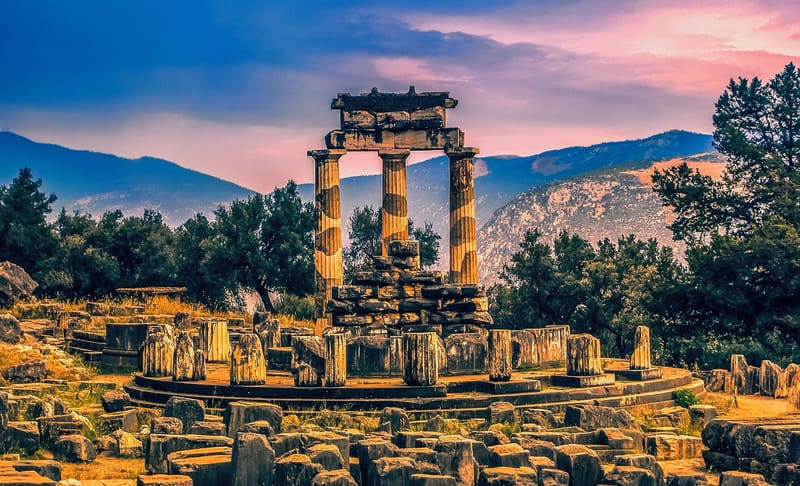 Delphi all day tour