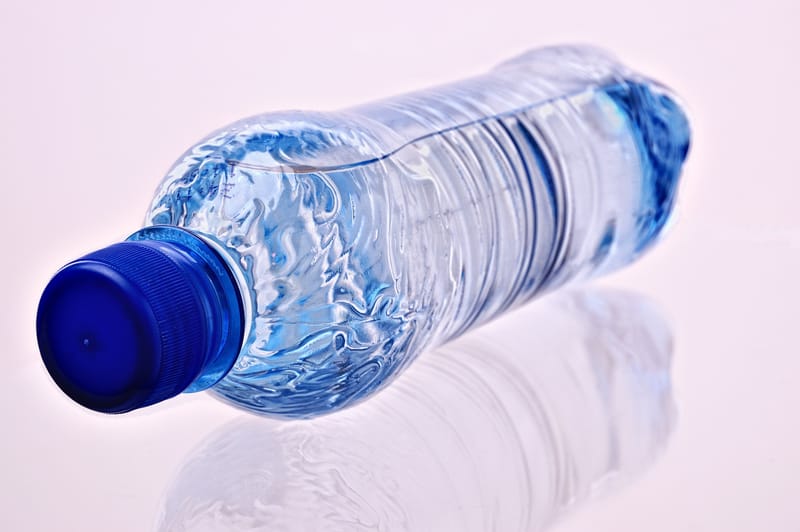 Bottled water 1 Liter