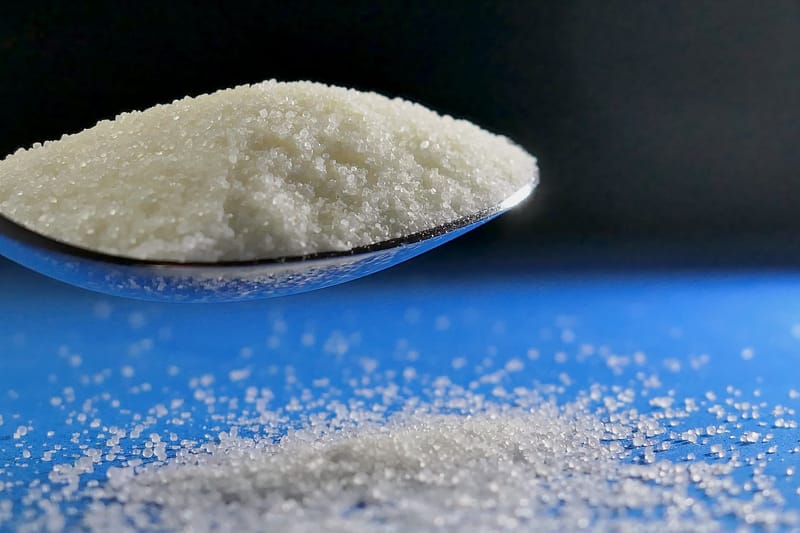 جلب الحبيب بالملح: هل يذوب العناد أم أن الرجوع يحتاج إلى فهم السبب؟