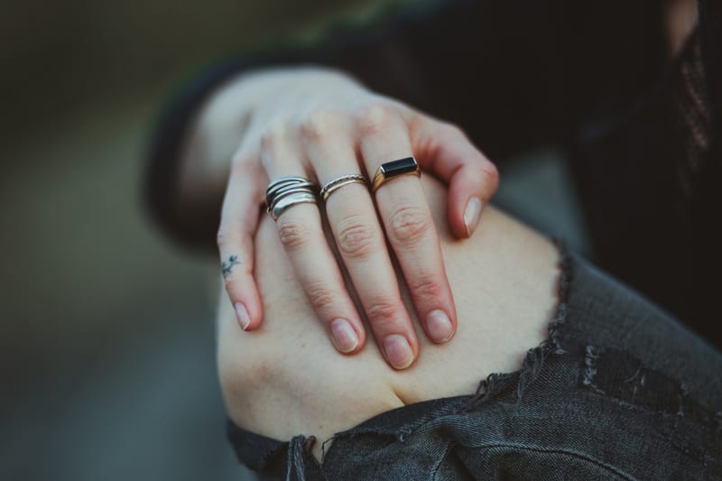 صحة المفاصل.. أطعمة مفيدة وأخرى تصيبها بالالتهاب والخشونة