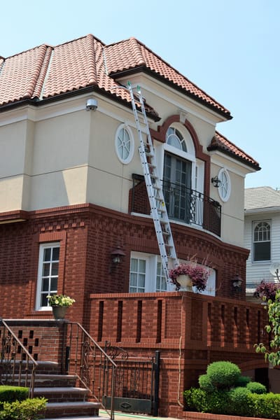 Vaulted Ceilings in Home Additions: What Structural Changes They Actually Require