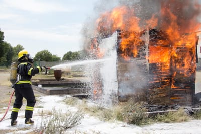 Reduce Fire Accidents with BWP & Fire Retardant Plywood