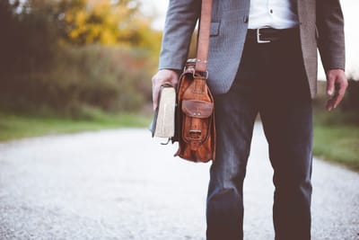 Bible verses from alive Christians - An Overview