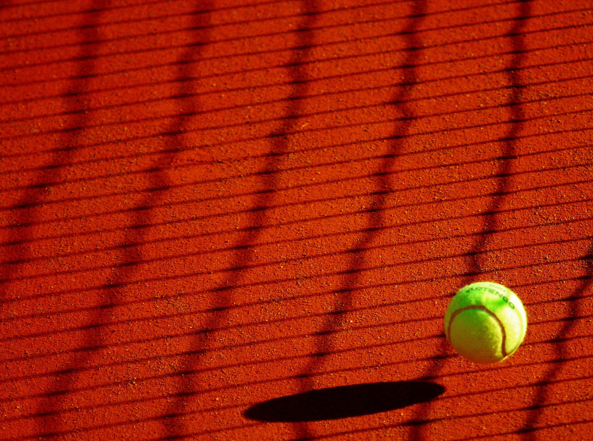 LITERATURA DEPORTIVA – Un cuento de tenis : «Los hermanos Santibáñez»