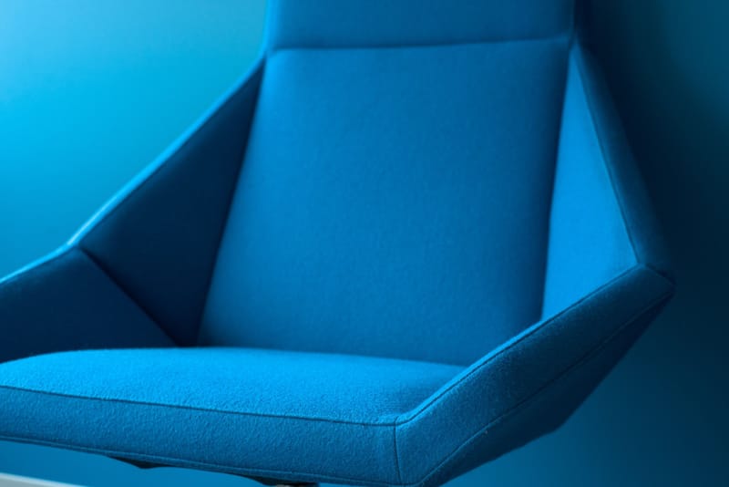 Sandy NG "Sew Inspired" SitN'stow chair cushion