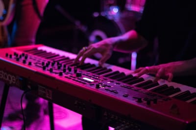 FANCI SE'VON UNVEILS SONIQ REIGN WEBSITE, TRANSFORMING THE MUSIC COLLABORATION LANDSCAPE