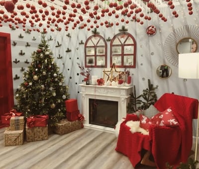 Take the stress out of decorating for Christmas