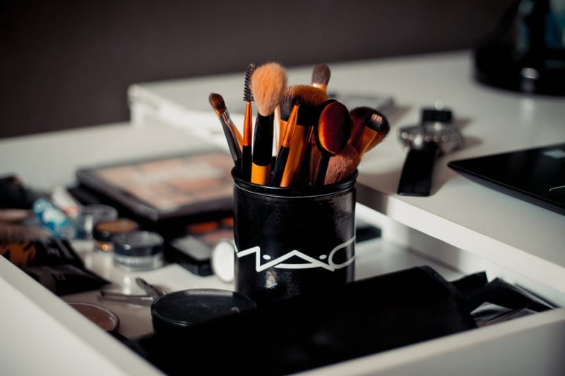 LUXURY COSMETICS LITHUANIA - FAST, RELIABLE DELIVERY