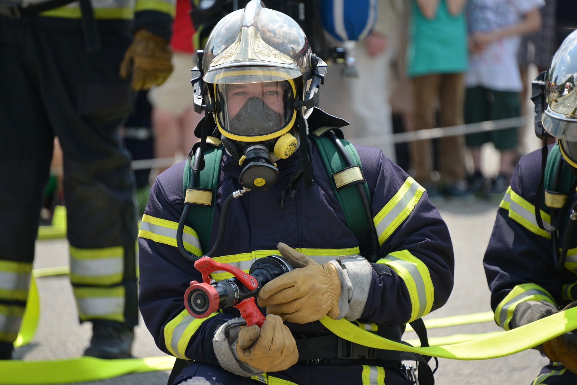 Firefighting field bags