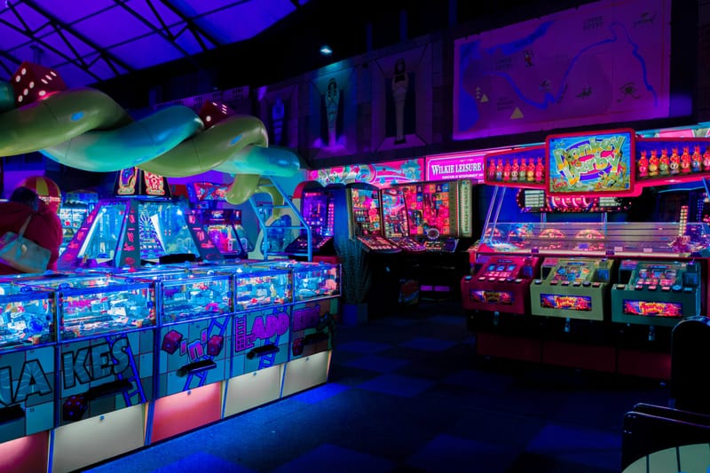 Arcades and Video Games