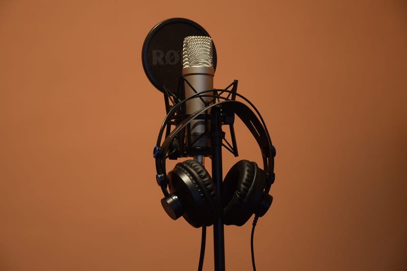 Podcast e rádio: você sabe qual é a diferença?