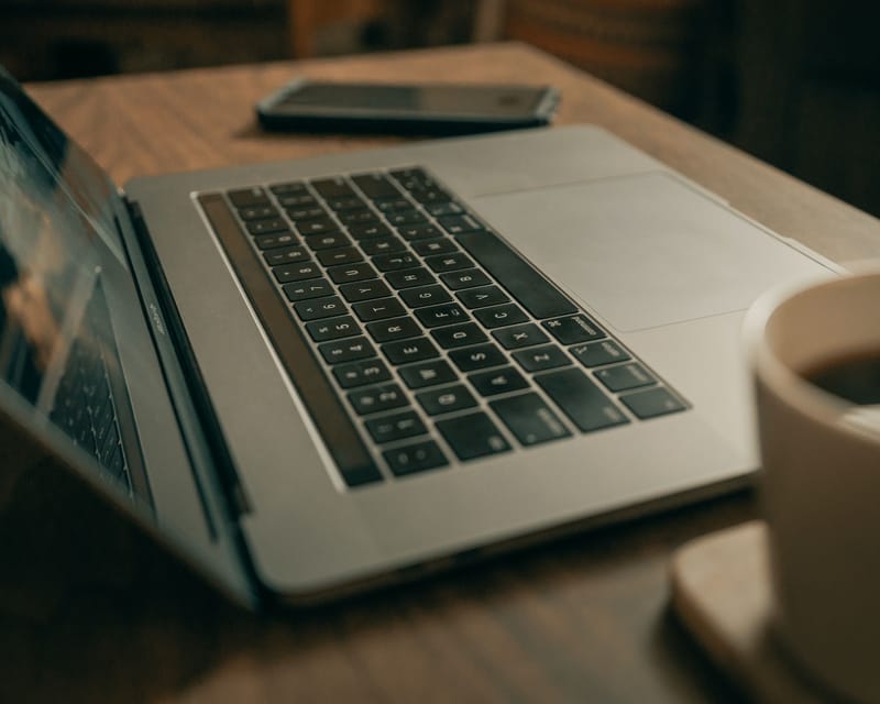 Reparación  y Mantenimiento de Computadoras, Dispositivos Moviles