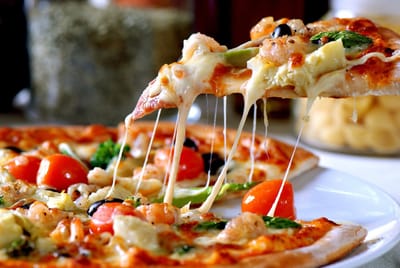BREAD CHICKEN PIZZA