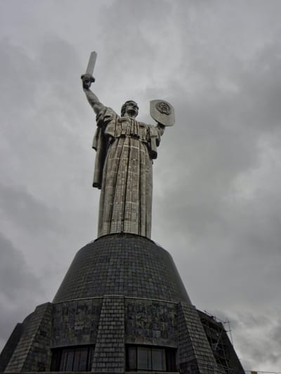 La crise russo-ukrainienne : Faits et enjeux