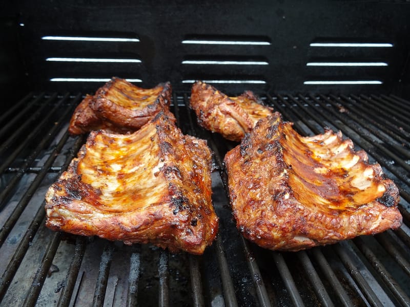 COSTILLAS ASADAS