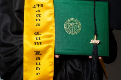 毕业证购买英国大学，会看起来很劣质吗？