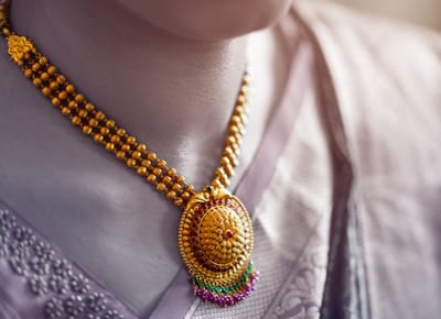 Steps To Choose the Perfect Jewelry to Match Your Outfit.