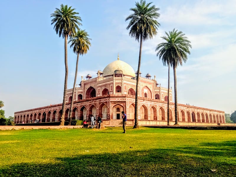 Experience Top 8 Things to Do in Delhi with Indohike