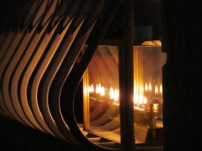 מוסיף והולך בקדושה - וורט לחנוכה