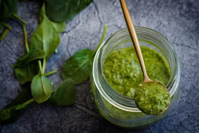 Kräuterpaste-Pesto