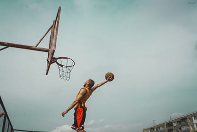 Advantages and Disadvantages of In-Ground and Portable Basketball Hoops