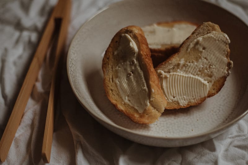 Hummus Toast