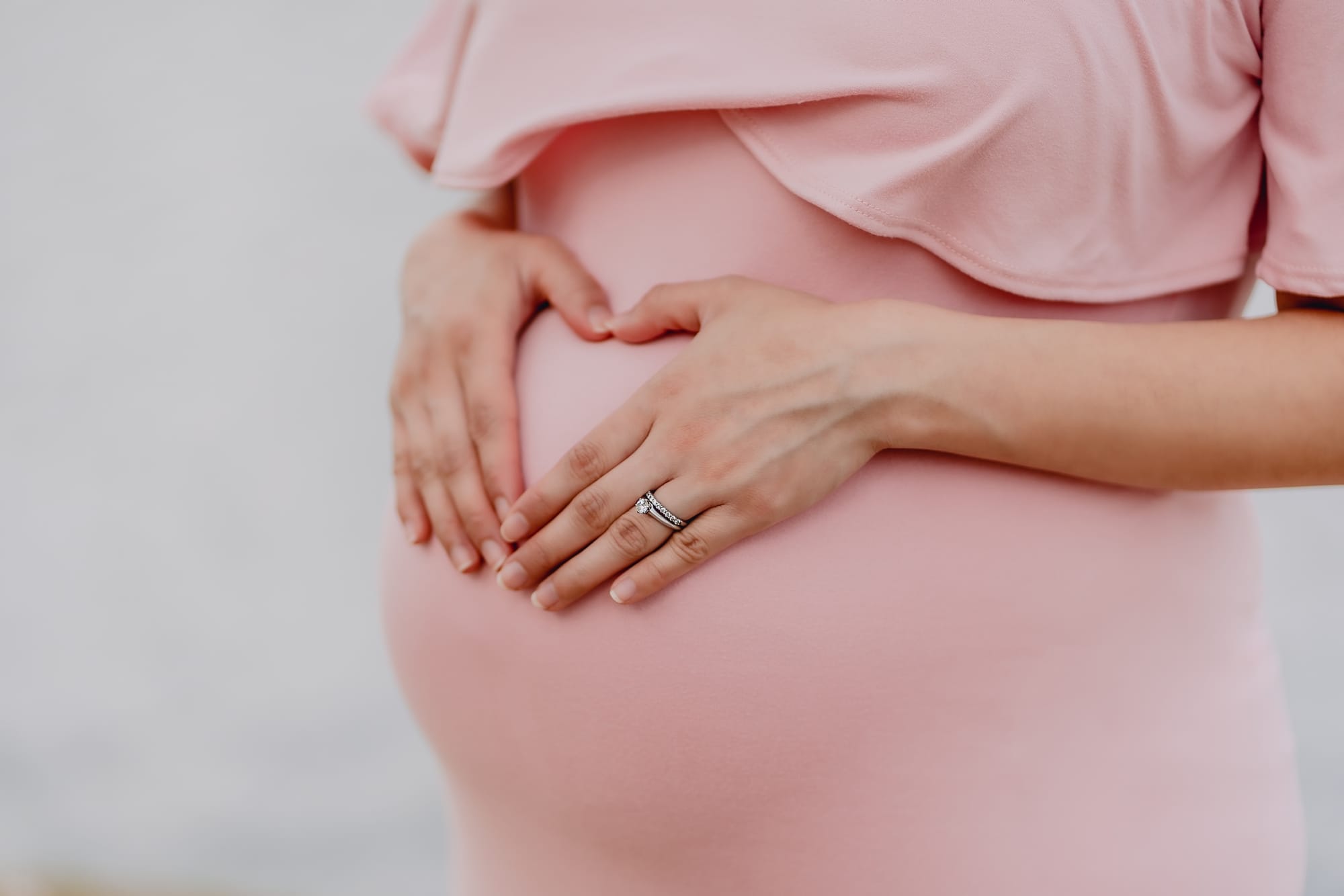 Le Reiki est-il sûr pour les femmes enceintes ?