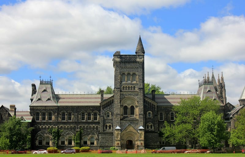 Why You should Hire Student Visa Consultant for Studying in Canada