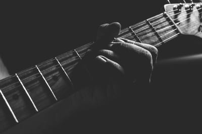 Learn Guitar By Using These Expert Tips!