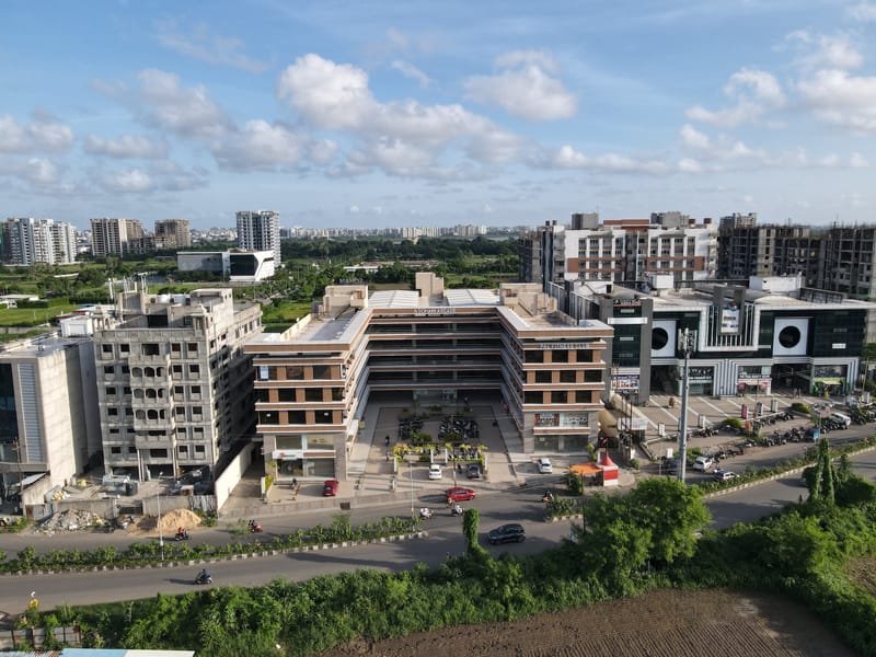 Bestandsimmobilie vs. Neubau – Chancen und Risiken für private Käufer