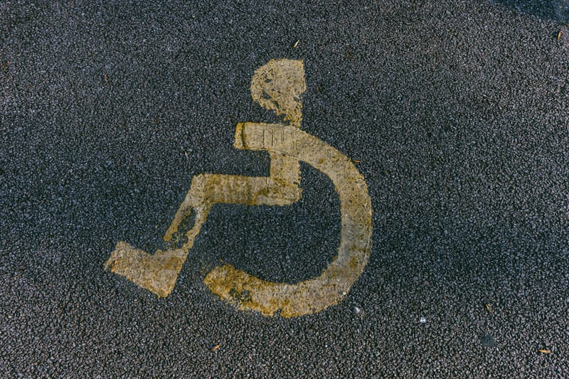 Normativas y legislación sobre la accesibilidad en espacios urbanos