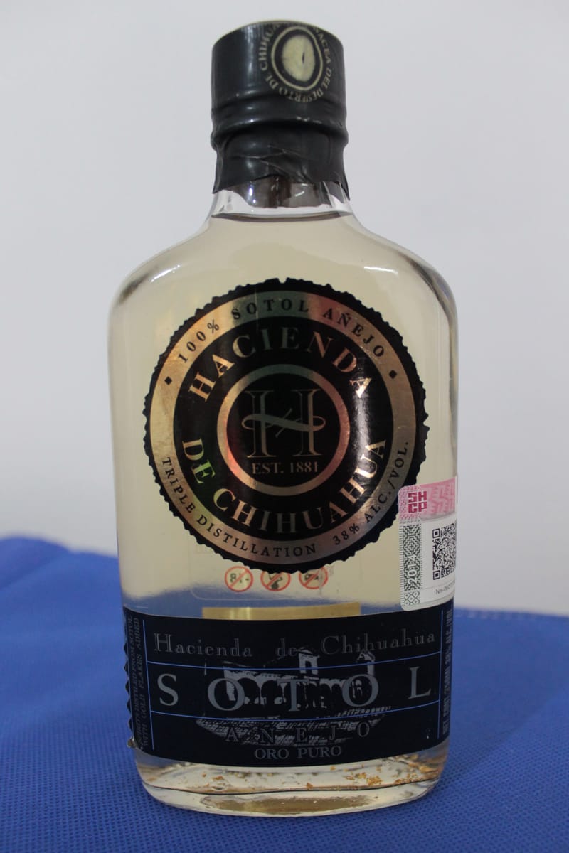 Hacienda de Chihuahua Sotol Oro Puro