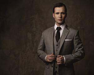 Reasons why LS Men's Clothing is Recommended for Custom Men's Clothing