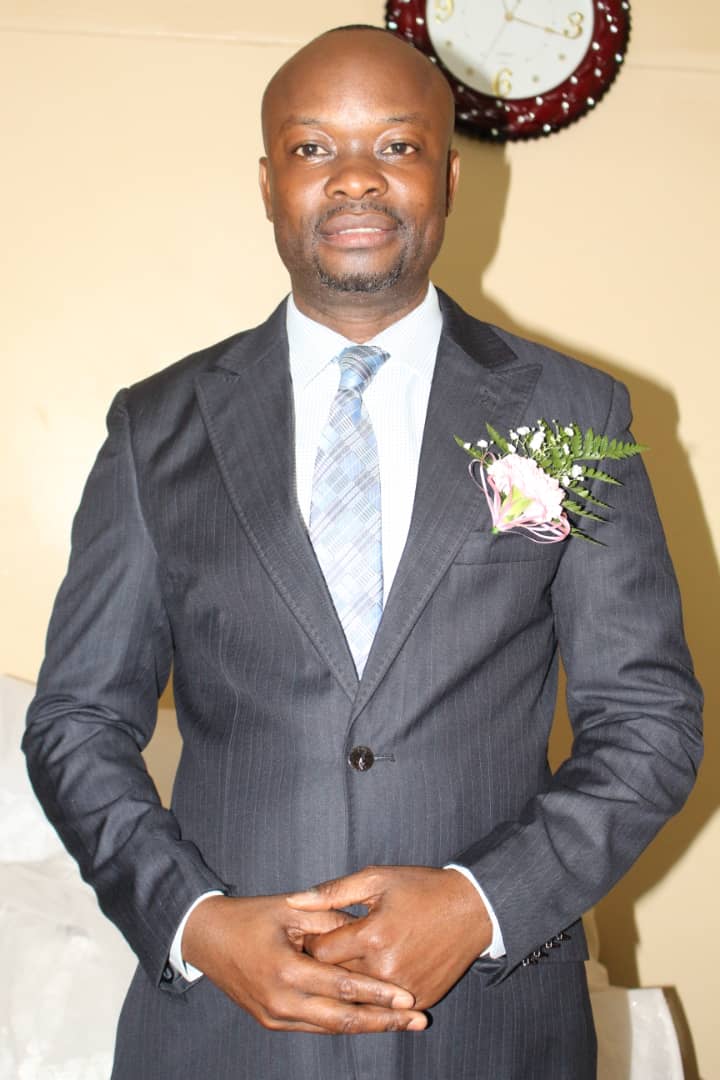 En vue de réconcilier les Congolais après les frustrations provoquées par la campagne électorale :  Le Révérend William Ngonga organise un concert Gospel à Harare pour tous les Congolais!
