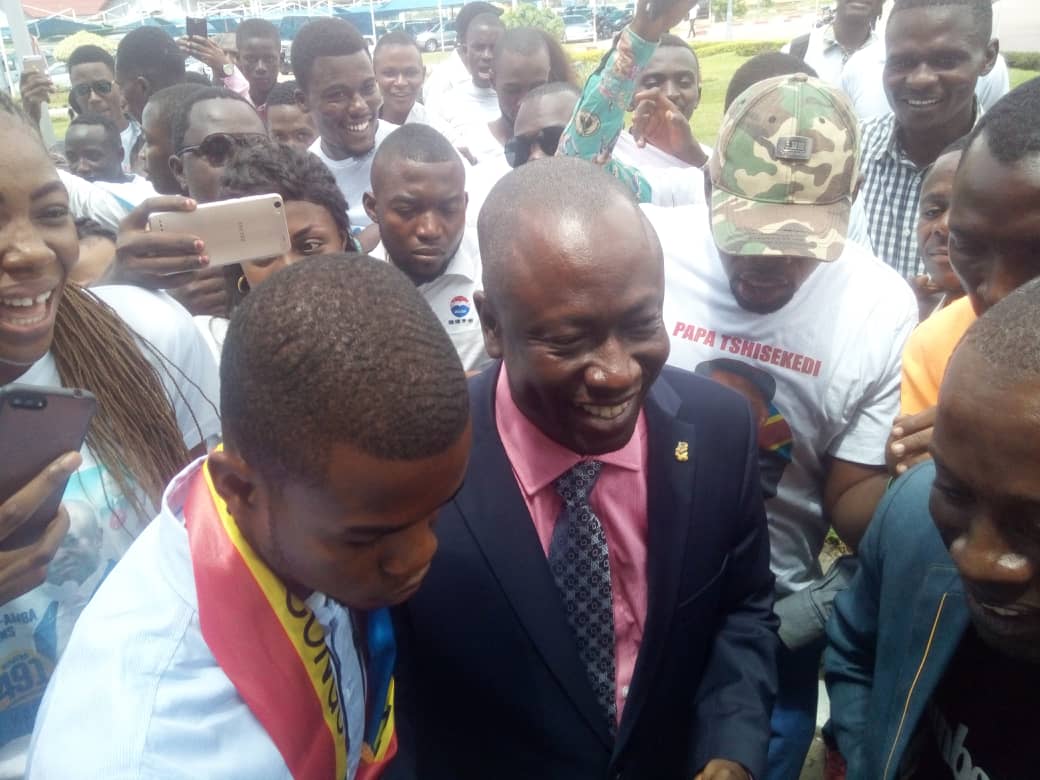 Annoncé pour avoir pris fuite aux USA par un militant de Lamuka:  Augustin Kabuya a fait son come-back au pays ce lundi 15 avril 2019