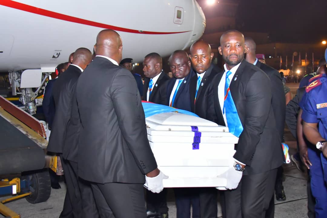 HOMMAGE DIGNE D'UN HEROS POUR ETIENNE TSHISEKEDI