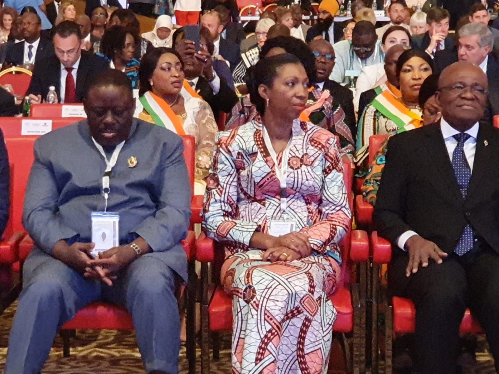 Première sortie internationale:  Jeannine Mabunda impose ses marques!