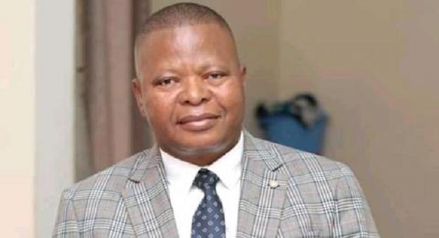 Révision de la Constitution pour l’amélioration du processus électoral et la rationalisation de la vie politique en RDC :  Simon Mulamba et Envol se jettent dans l’eau !