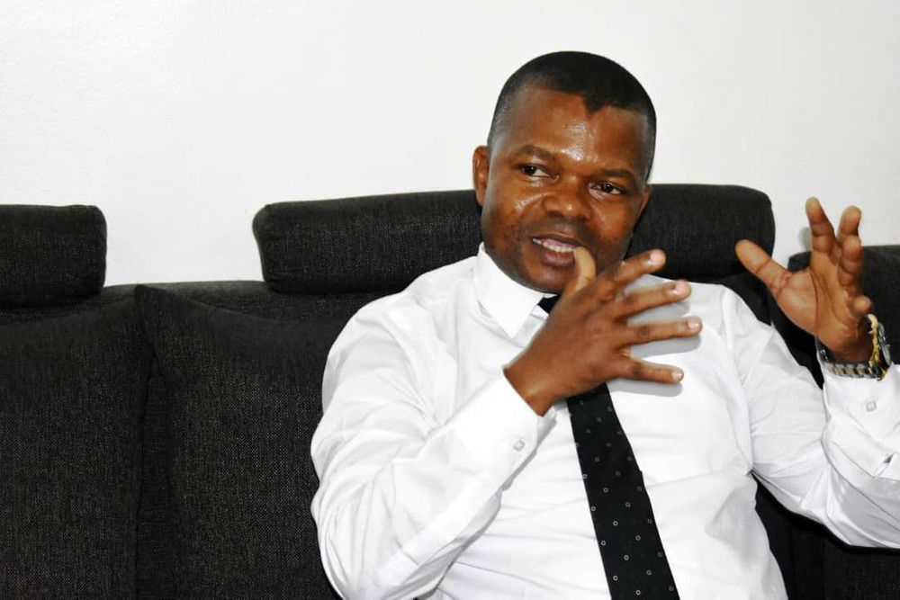 Medias :  Le Gouv’Crispin Ngbundu instaure la terreur à Bumba !