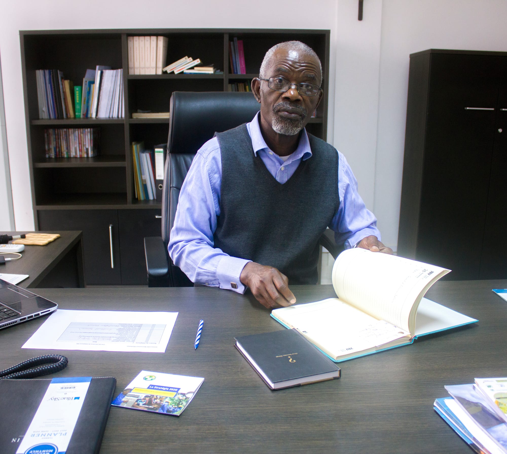 Tribune du professeur Alexis Takizala Masoso :  Le Congolais et la politique