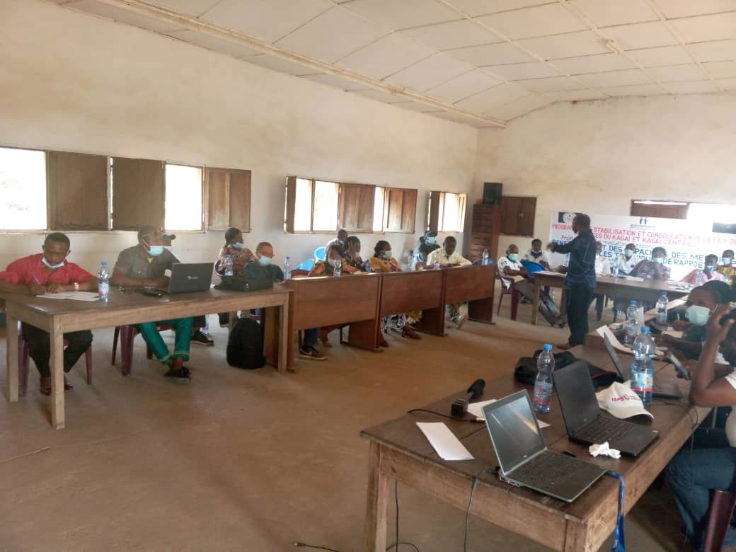 Kasaï: Formation de renforcement de capacité des membres de GDP sur les  outils de rapportage dans la médiation et organisation des dialogues communautaires.