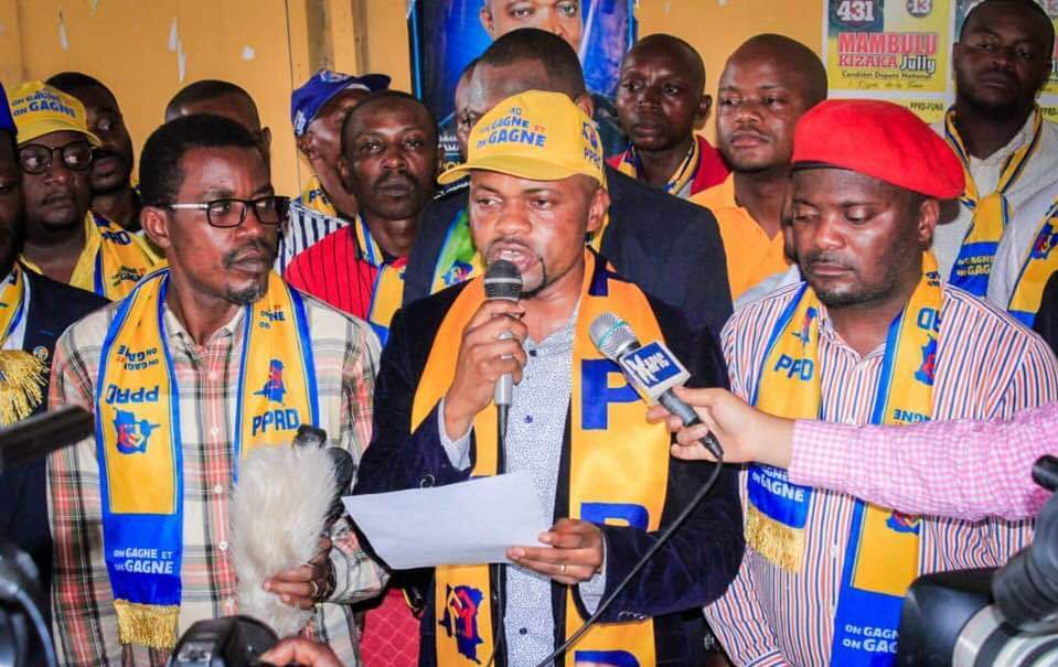 Décisions de l'Inter-institutionnelle:  Papy Pungu menace de traduire le Président Félix Tshisekedi devant la Cour Constitutionnelle !