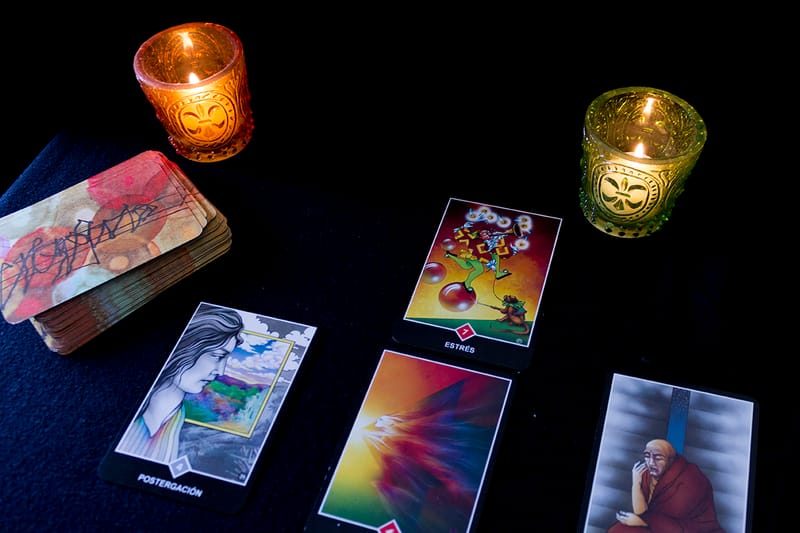 Como trabajar el Autoconocimiento con el Tarot