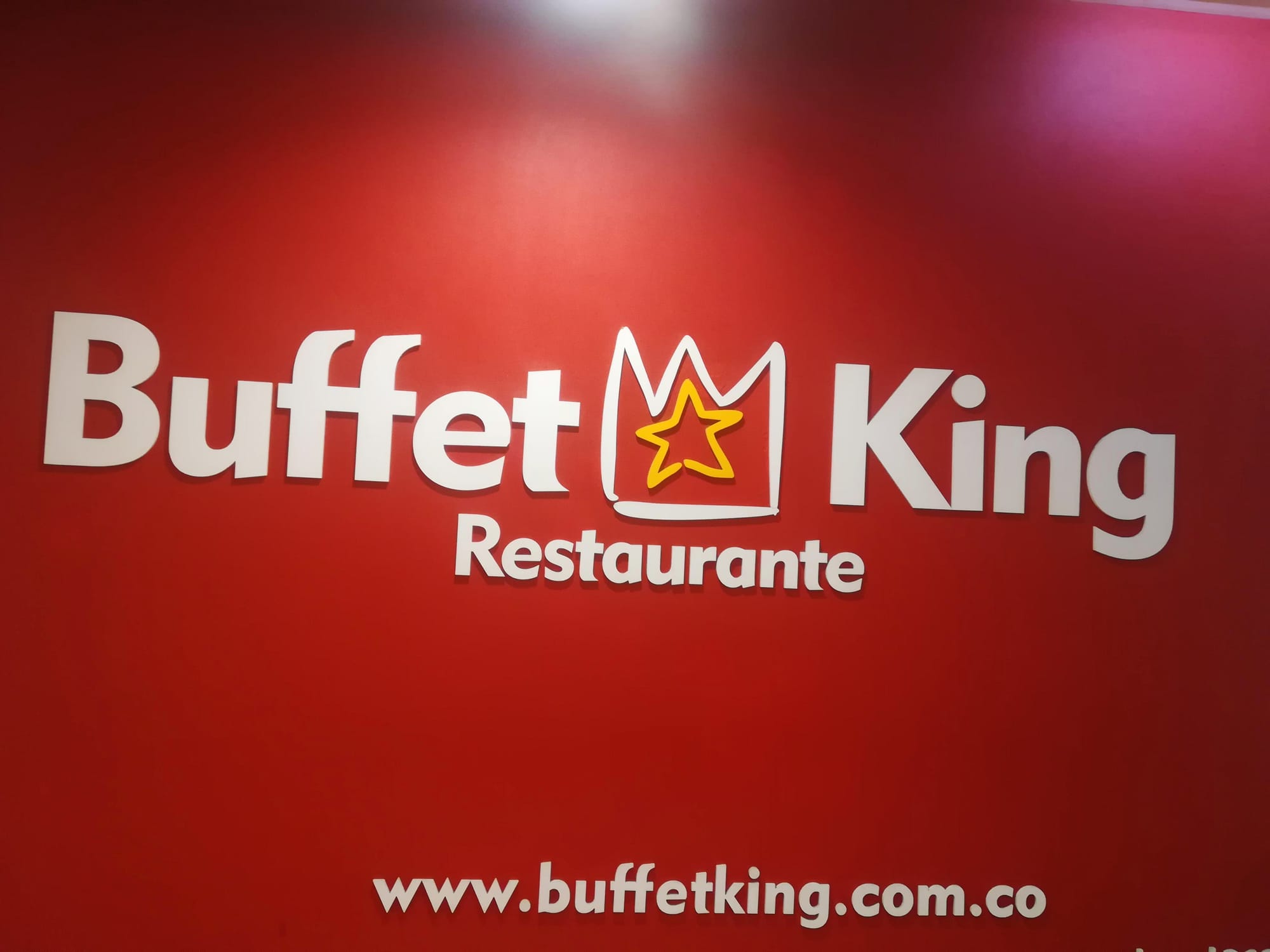 Buffet King - ¡para comer de todo!