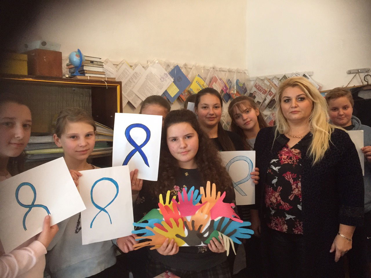 Тренінг "Ми проти насильства" у 7-Б класі, провела соціальний педагог Стойка С.В.